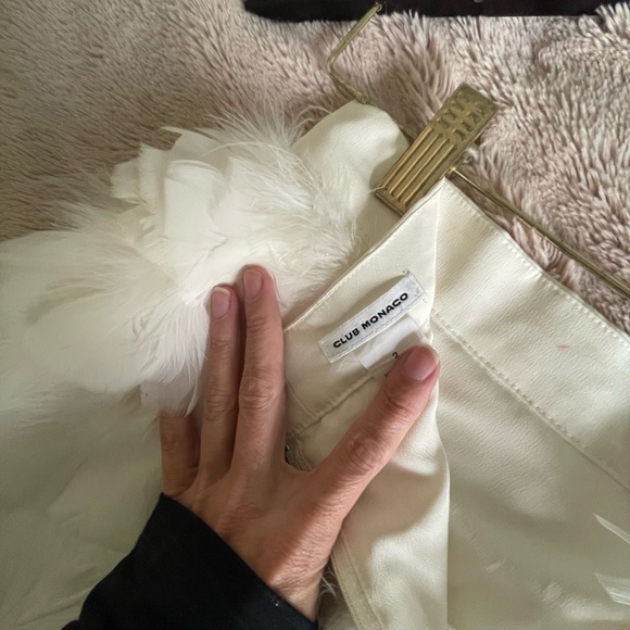 Club Monaco Skirt - Picture 2 of 2